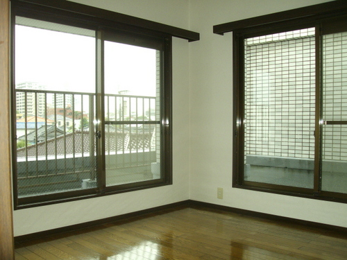 Other room space. Western style room