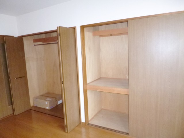 Receipt. Plenty storage