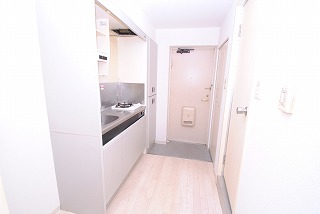 Kitchen. The same type Similar photo There is a case where the color of the floor is different. 