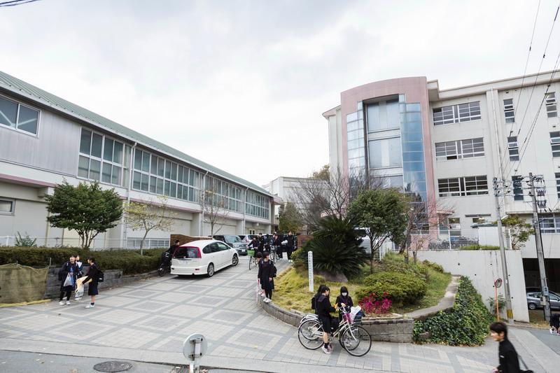 Junior high school. 1205m to Kurume Municipal good mountains school