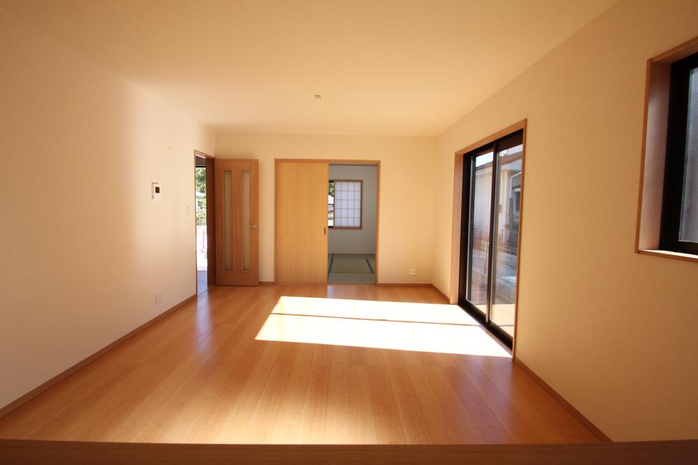 Floor plan. 21,980,000 yen, 4LDK, Land area 239.58 sq m , It is a building area of ​​105.99 sq m 4LDK