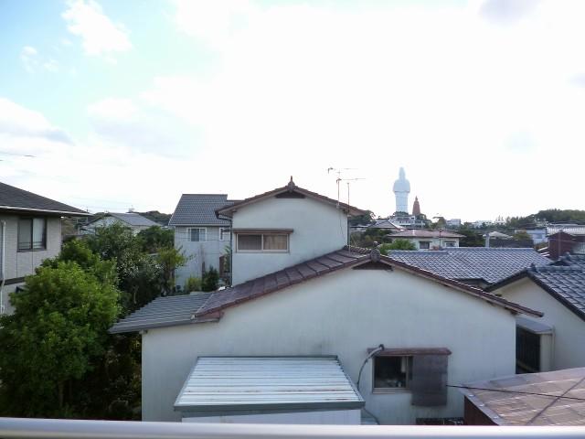 Other introspection. View from 2F balcony