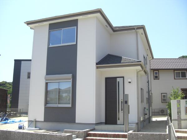 Same specifications photos (appearance). (Building 2) same specification