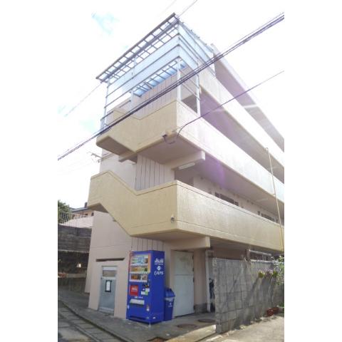 Building appearance. Recommended for rent emphasis ☆