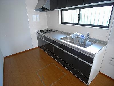 Kitchen.  ※ The photograph is a property of the same manufacturer and construction.