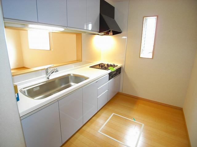 Kitchen.  ※ The photograph is a property of the same manufacturer and construction.