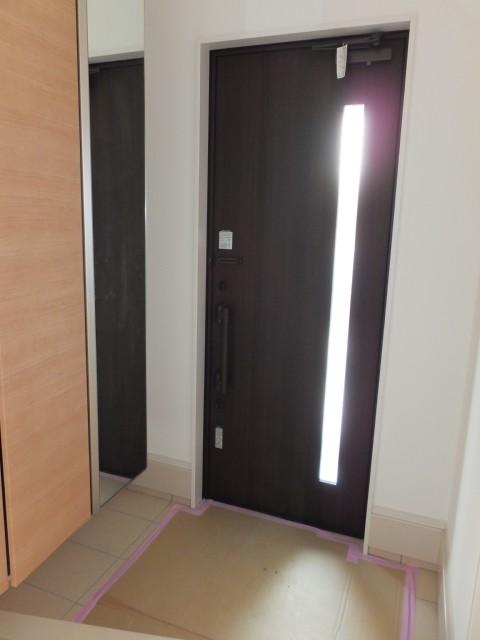 Entrance. Isomorphic type