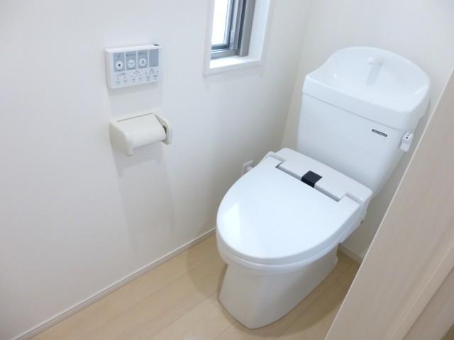 Toilet. Same construction company similar type photo