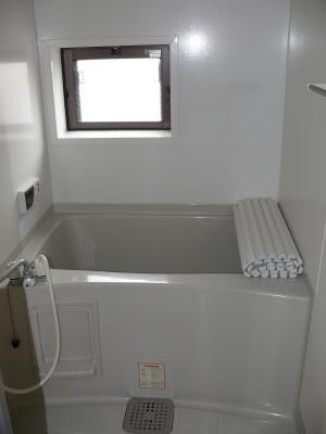 Bath. Charming bath equipped with a reheating function ☆