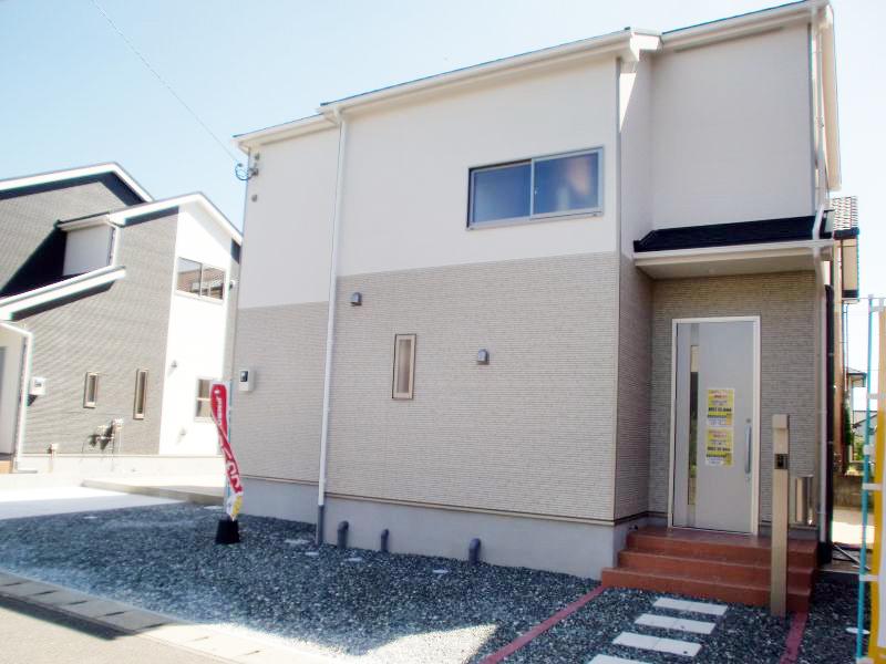 Same specifications photos (appearance). Building 2 appearance (Since the photo will be the same type type, Please see as your reference. )