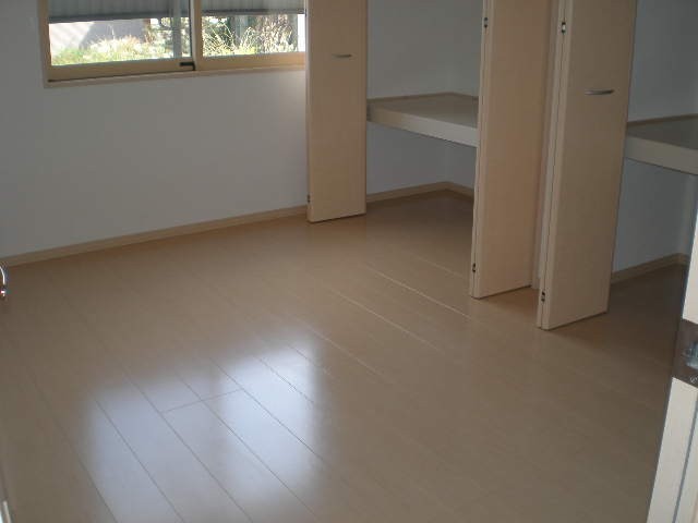 Other room space. Storage is wide.