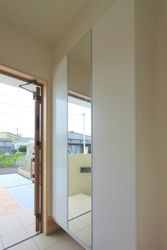 Entrance. 2013 September 2 shooting No. 2 place