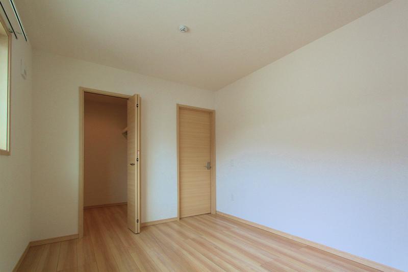 Non-living room. 2013 September 2 shooting