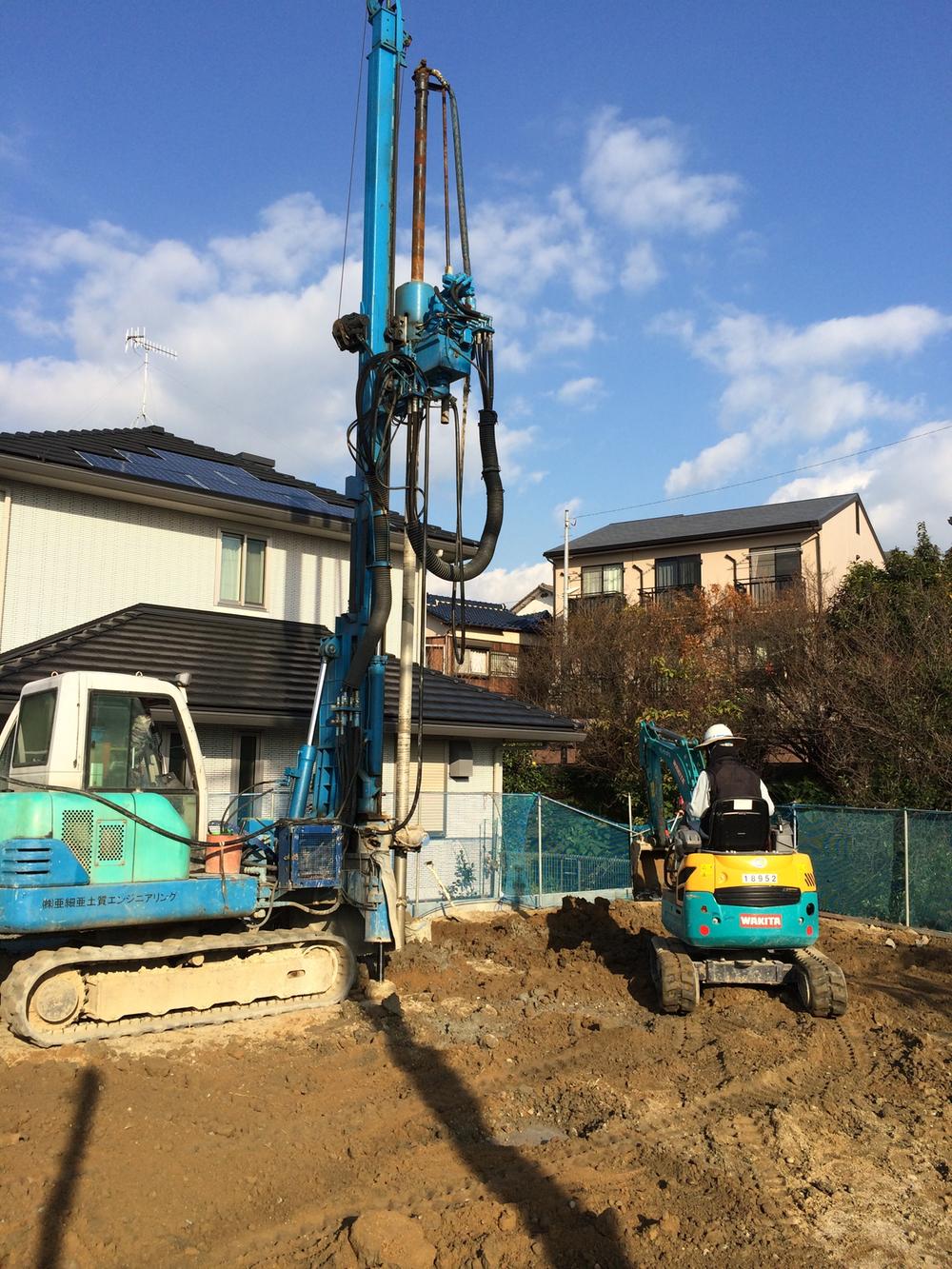 Other local. To create a sturdy pillar of about 5m to support the foundation.