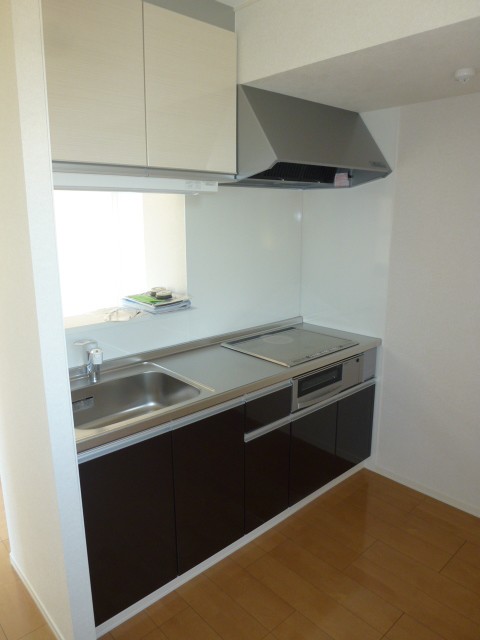 Kitchen. IH is a stove