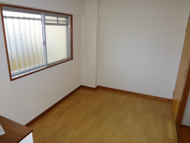 Other room space. Family's recommended