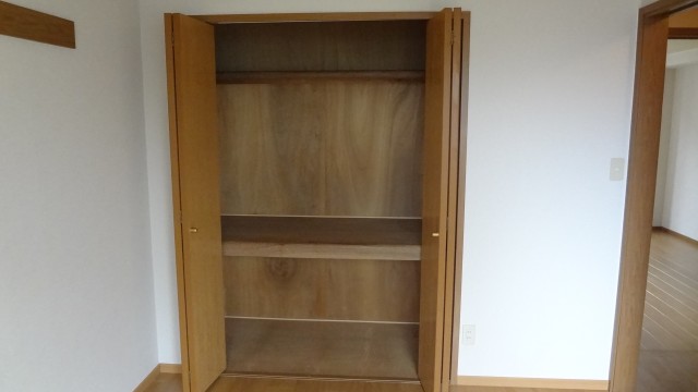 Receipt. It is housed