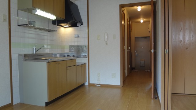 Living and room. DK is