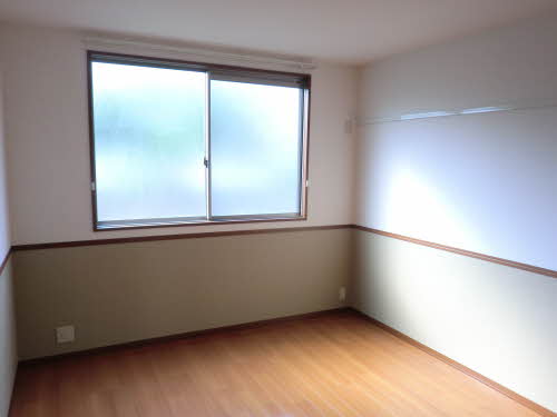 Other room space. C103