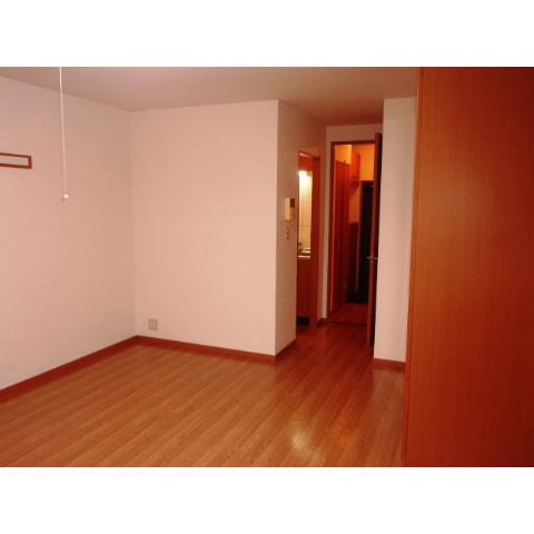 Living and room. For further information, please contact 0942-53-0007 (* ^ _ ^ *)