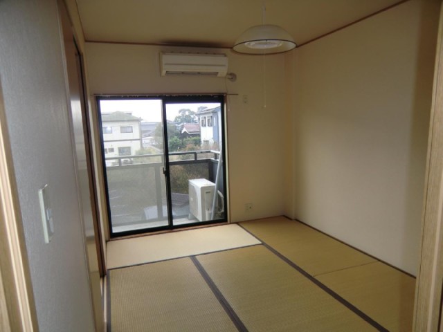 Other room space. Japanese-style room 6 quires