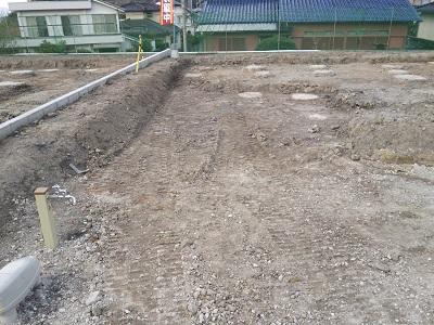 Local appearance photo. Local (12 May 2013) Shooting