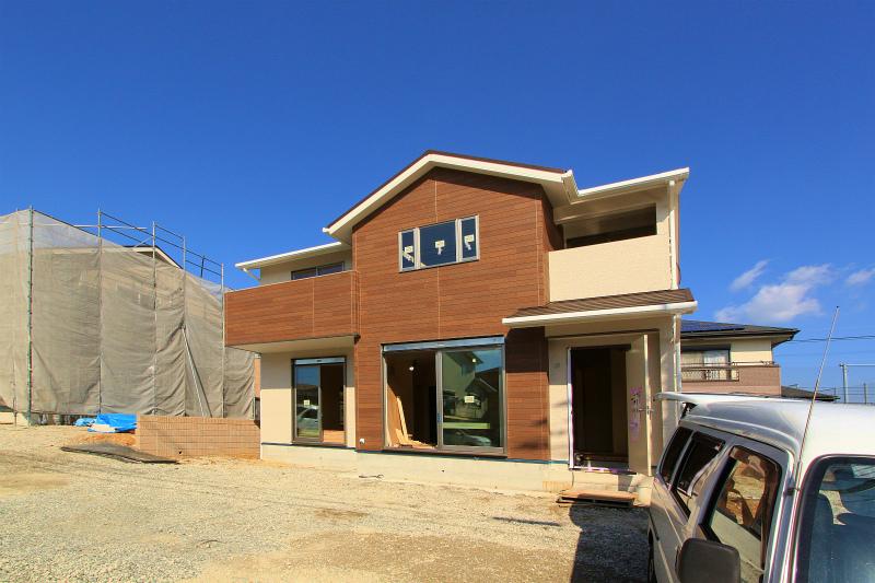 Local appearance photo. 2013 October 29, shooting