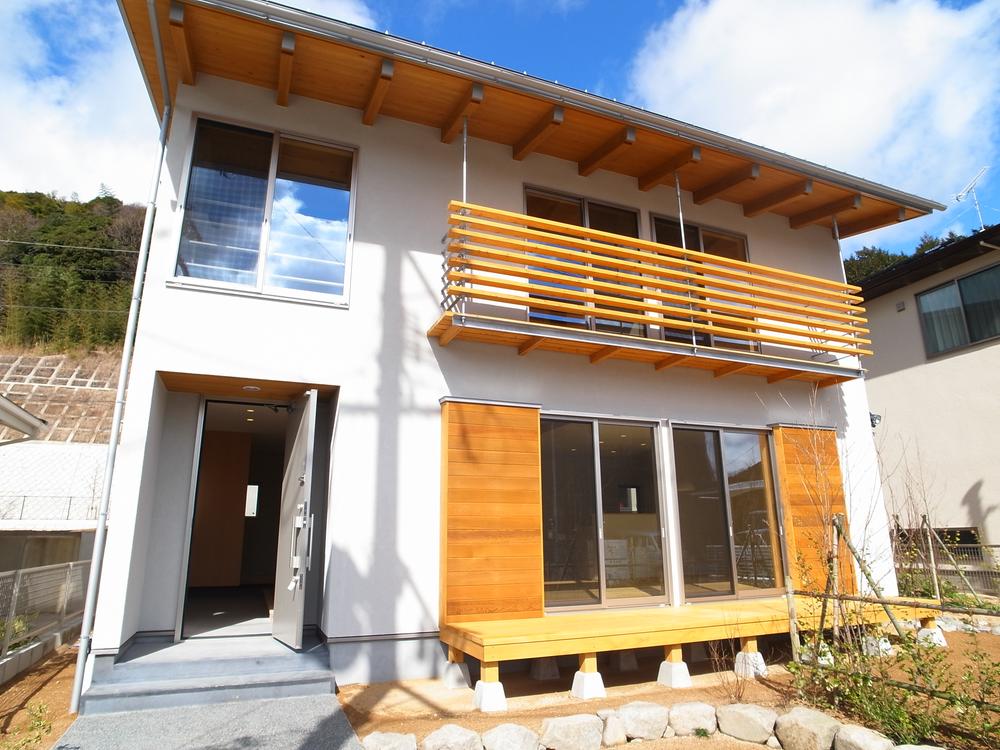 Local appearance photo. Local (May 2013) Shooting