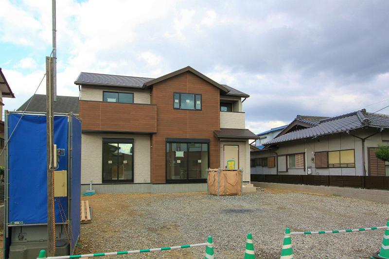 Local appearance photo. Local (November 20, 2013) Shooting