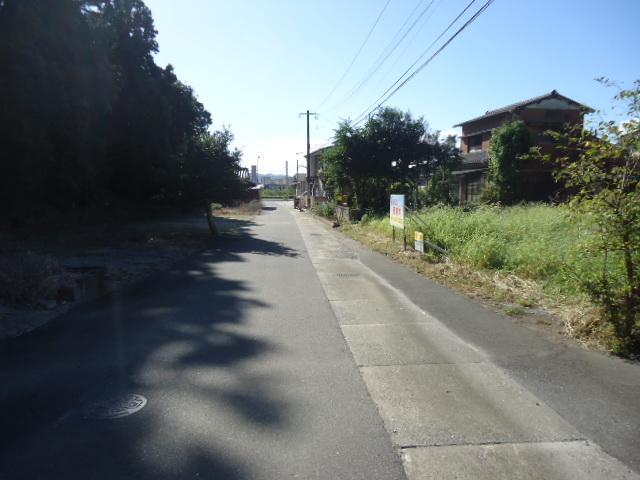 Local photos, including front road