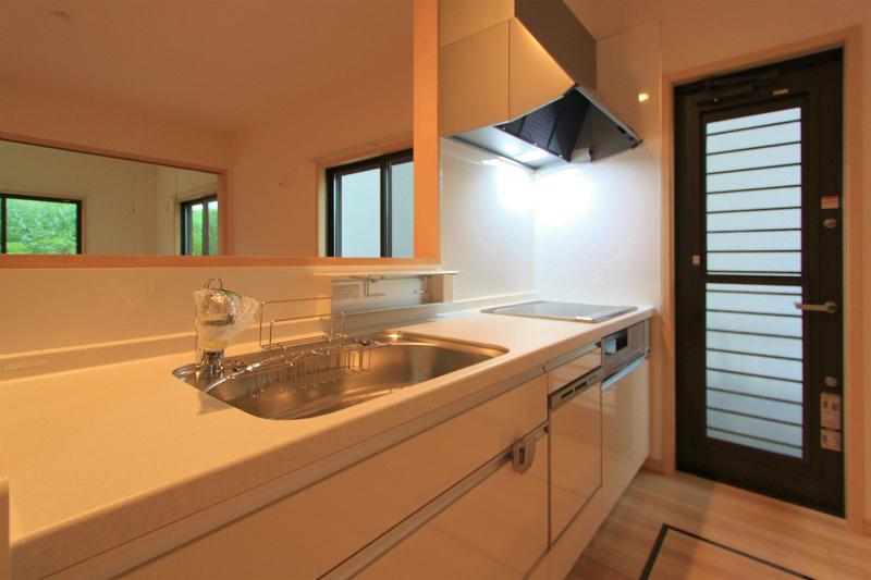 Kitchen. 2013 September 2 shooting