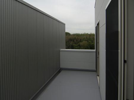 Balcony. Big on the characteristic entrance "outlook balcony". Its breadth of about a little garden, It will produce a variety of scene.