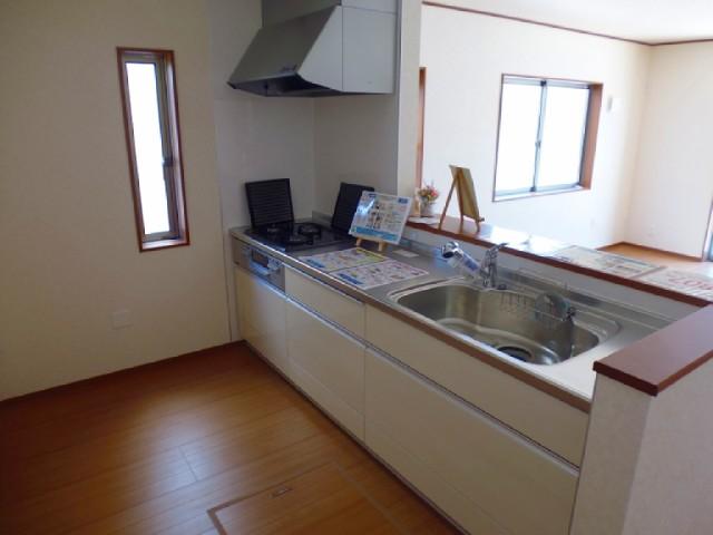 Kitchen. Image of the same specification (reference photograph)