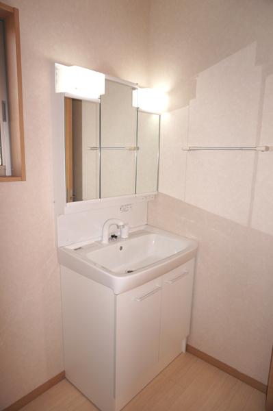 Same specifications photos (Other introspection)