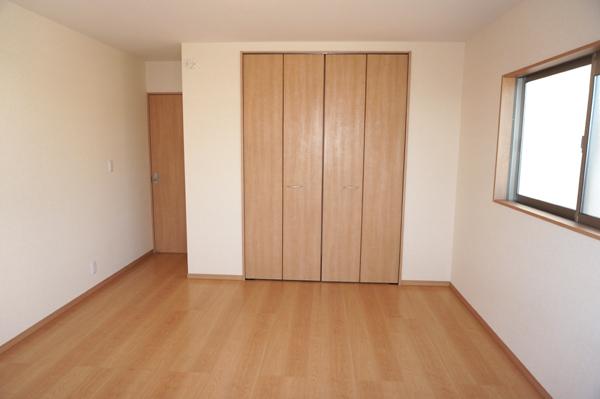 Same specifications photos (Other introspection)