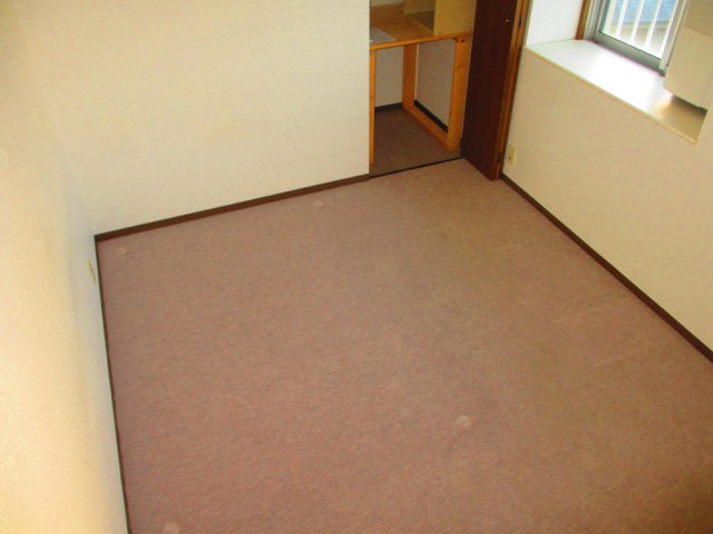 Other room space