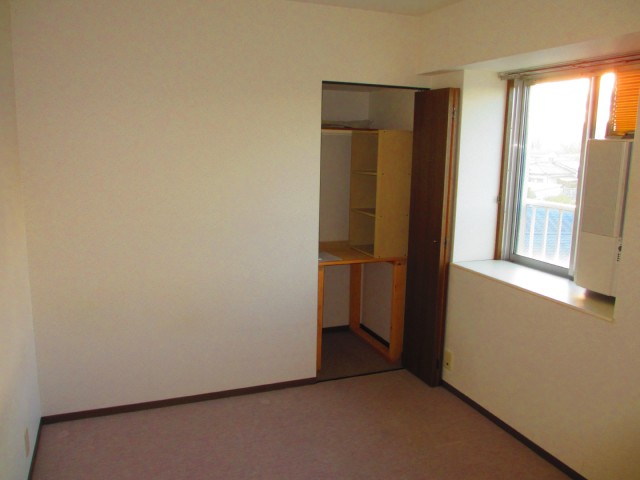 Other room space