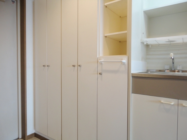 Receipt. A lot of happy storage