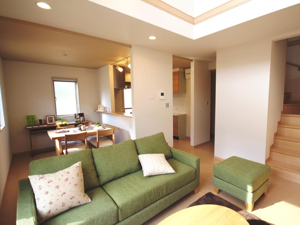 Living. Realize the image of the new life in the model house It will spread the dream