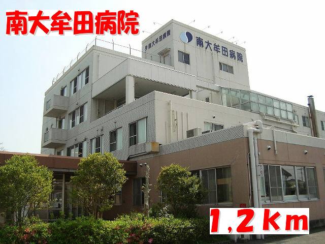 Hospital. South Omuta 1200m to the hospital (hospital)