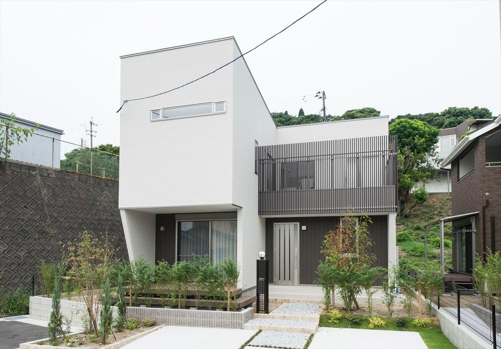 Fun the LDK living on the second floor-free home. LDK on the second floor