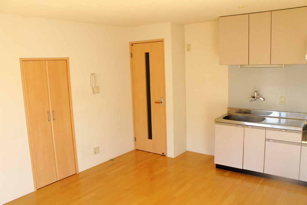 Living and room. LDK11 Pledge