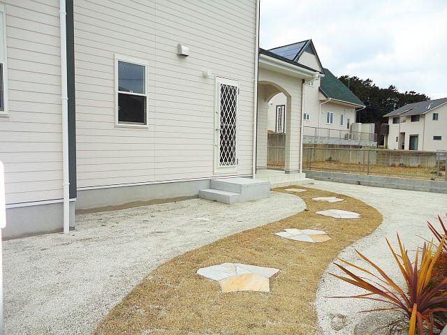 Local appearance photo. Parking with Two!