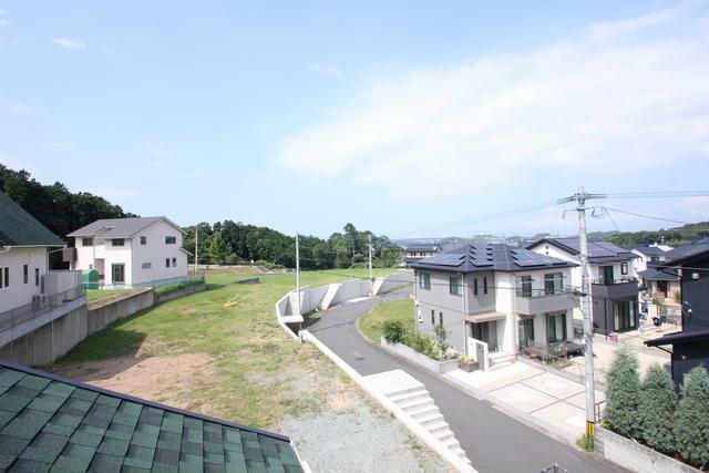 View photos from the dwelling unit