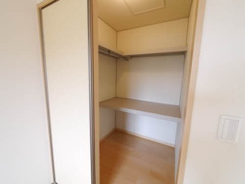 Receipt. Spacious storage ^^