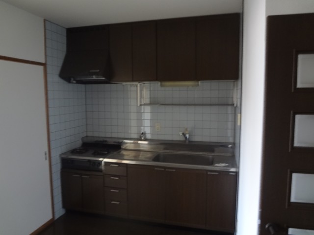 Kitchen. Kitchen storage pat! 