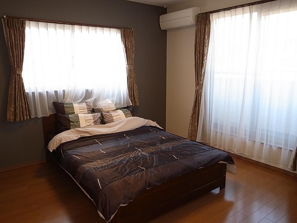 Model house photo. The main bedroom is about 8 pledge! Double bed also put loose