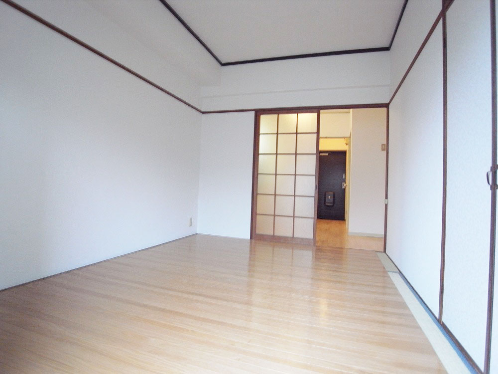 Living and room. Since storage space is large you can use a wide room