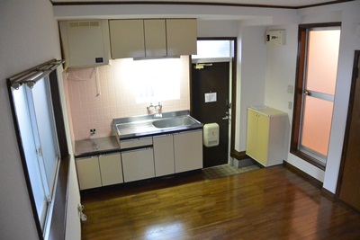 Living and room. Living another angle