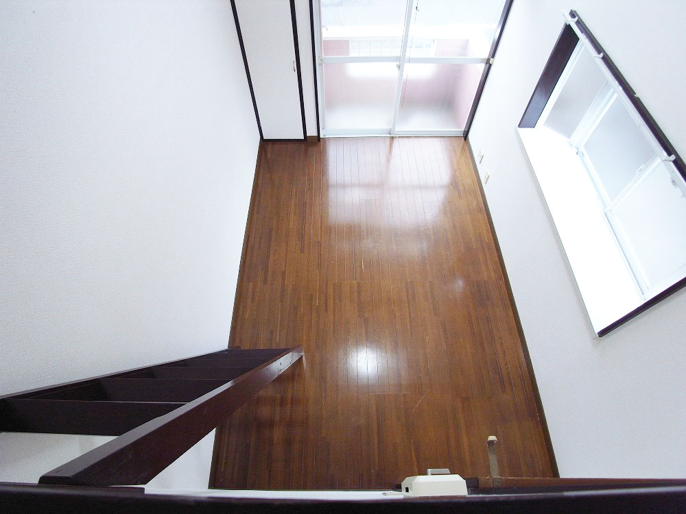 Living and room. It was taken from loft